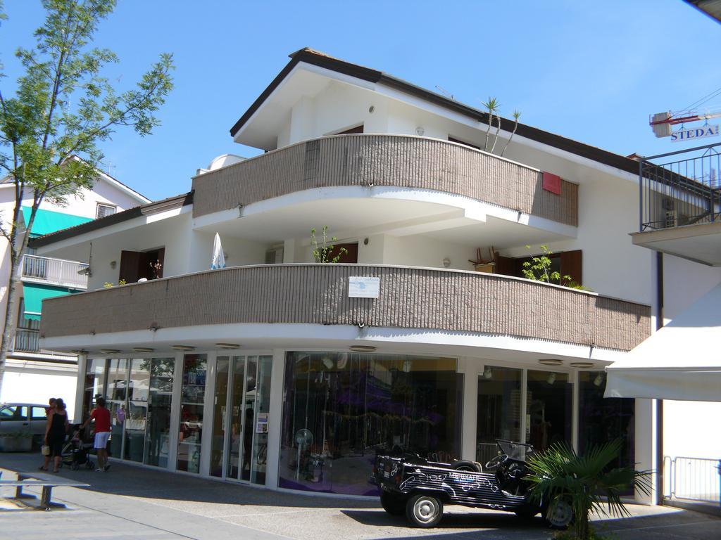 Condominio Maria Lignano Sabbiadoro Dış mekan fotoğraf