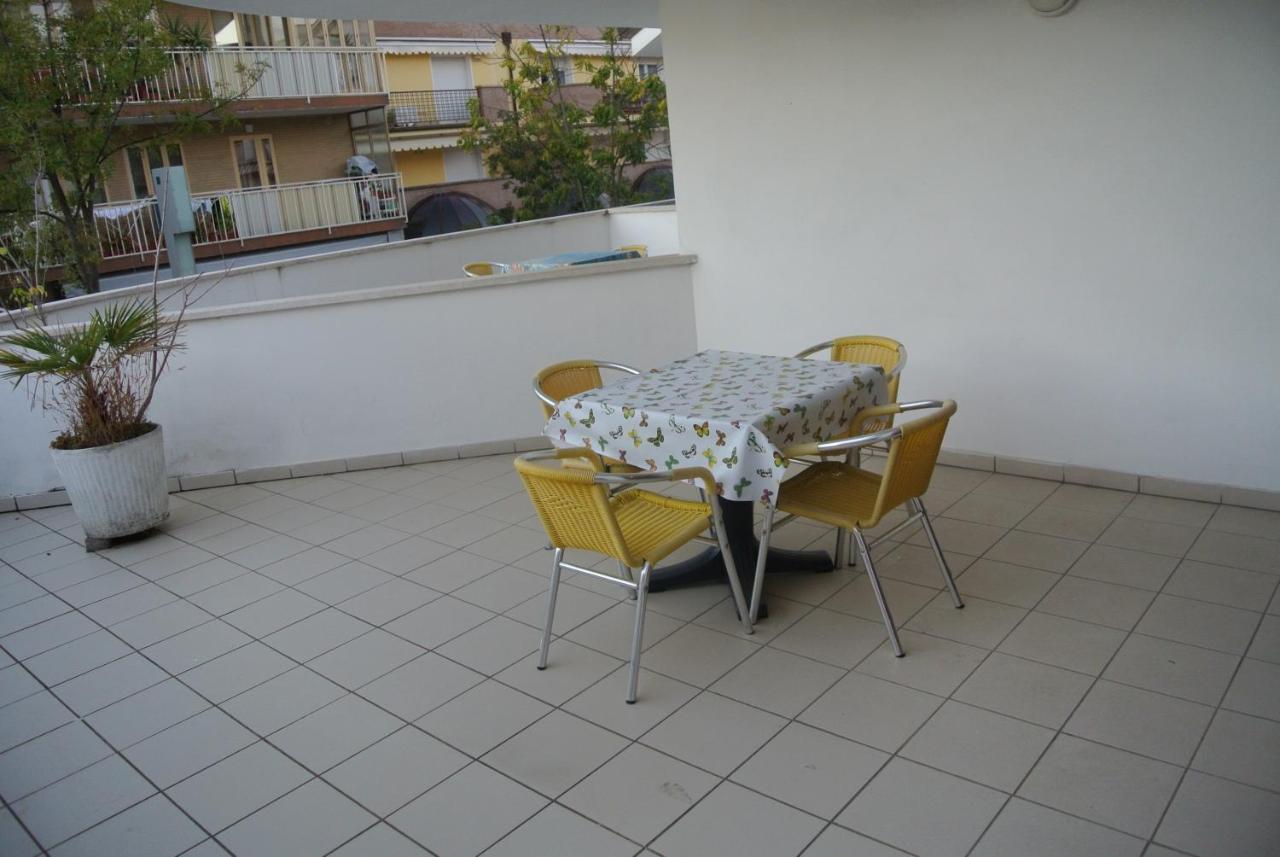 Condominio Maria Lignano Sabbiadoro Dış mekan fotoğraf
