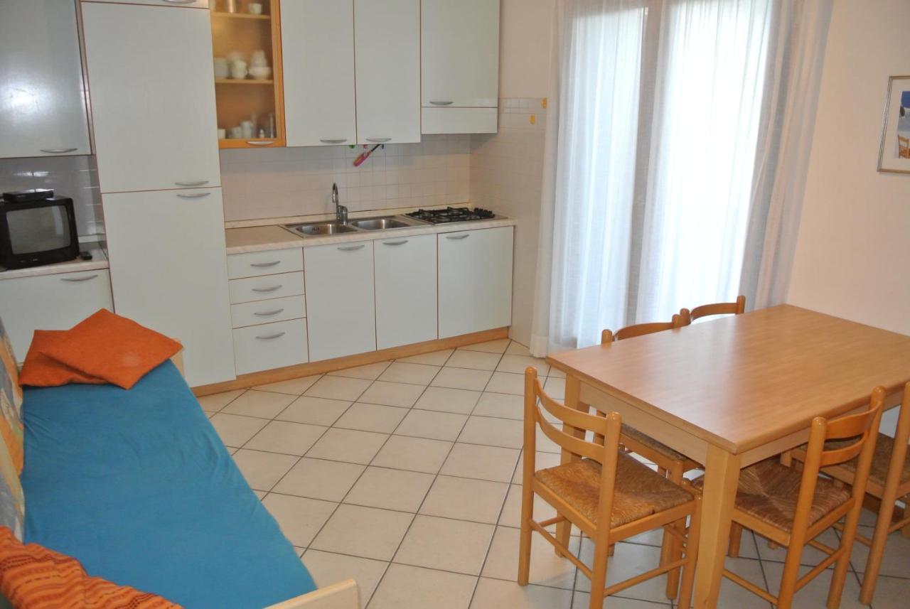 Condominio Maria Lignano Sabbiadoro Dış mekan fotoğraf